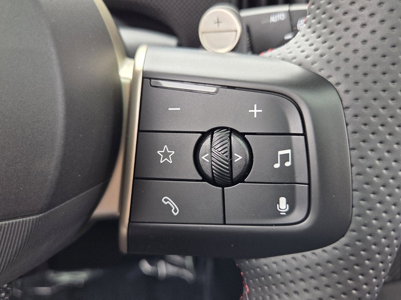 2026 MINI 2 DOOR ICONIC
