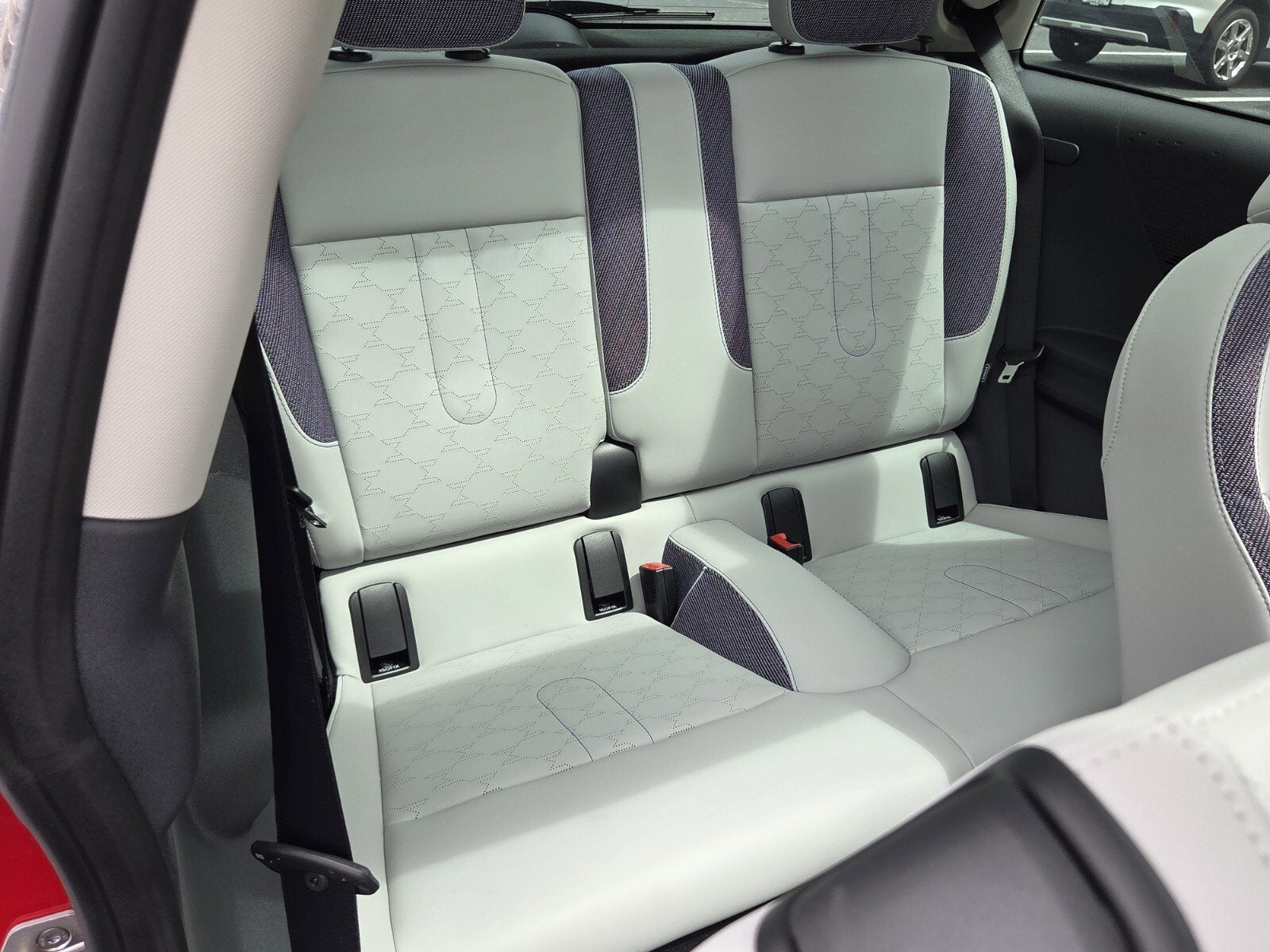 2026 MINI 2 DOOR SIGNATURE PLUS