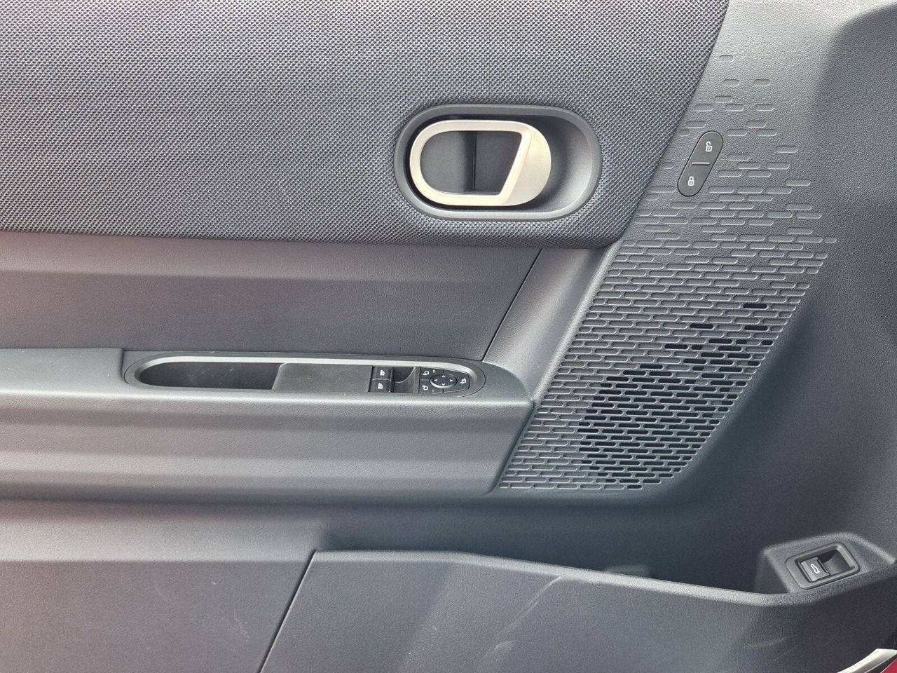 2026 MINI 2 DOOR SIGNATURE PLUS