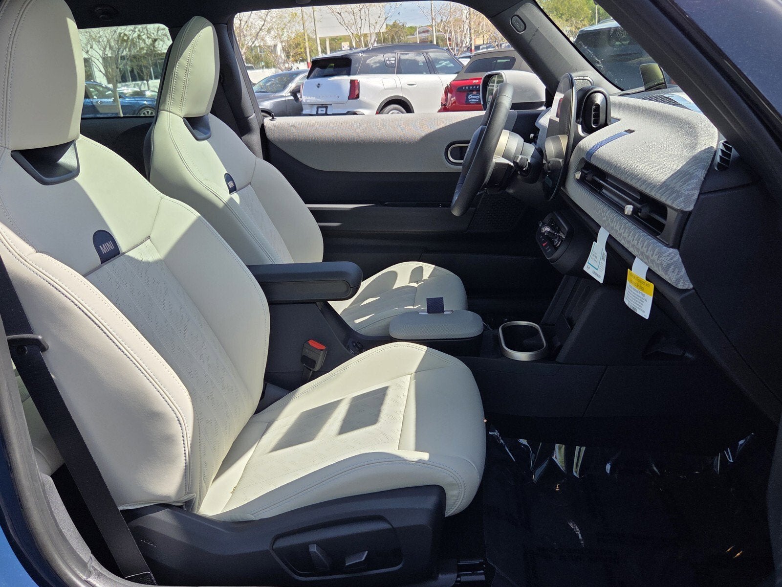 2026 MINI 2 DOOR ICONIC