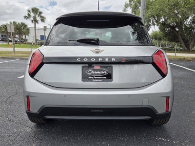 2026 MINI 2 DOOR ICONIC