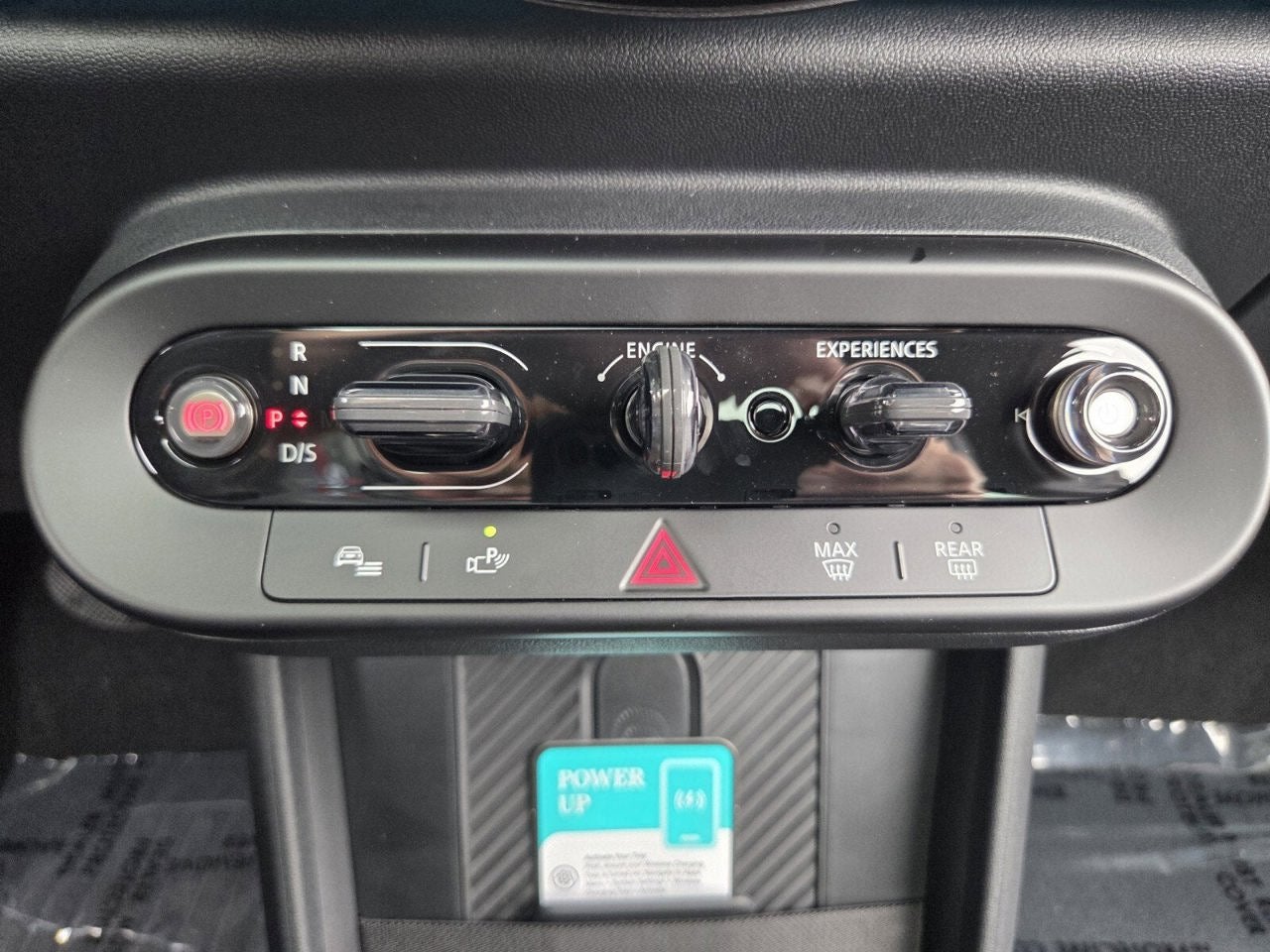 2026 MINI 2 DOOR ICONIC