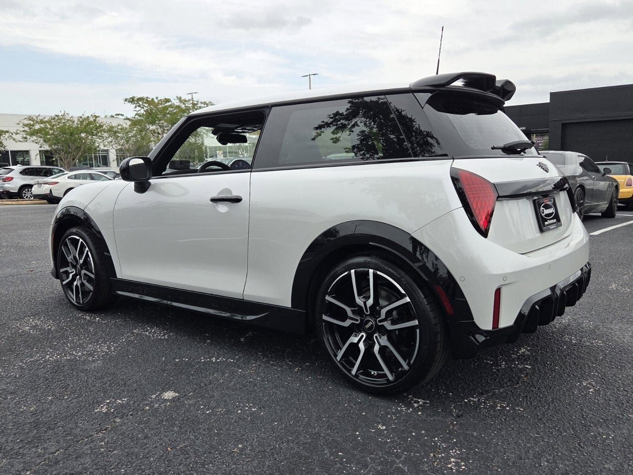 2026 MINI 2 DOOR ICONIC