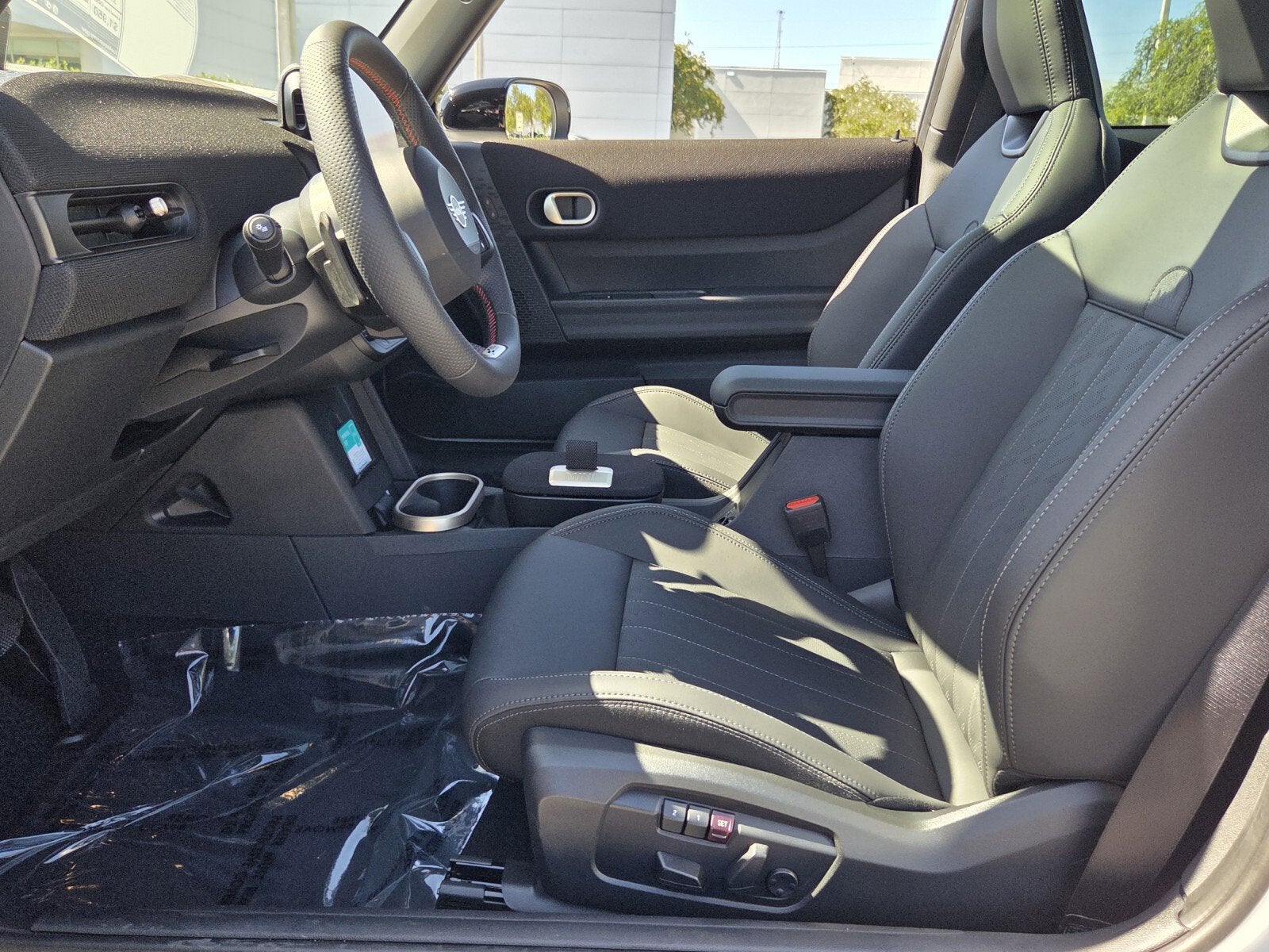 2026 MINI 2 DOOR ICONIC