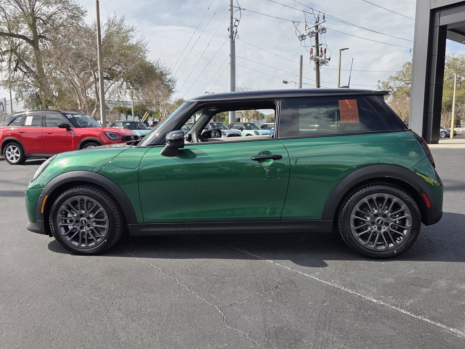 2026 MINI 2 DOOR SIGNATURE PLUS