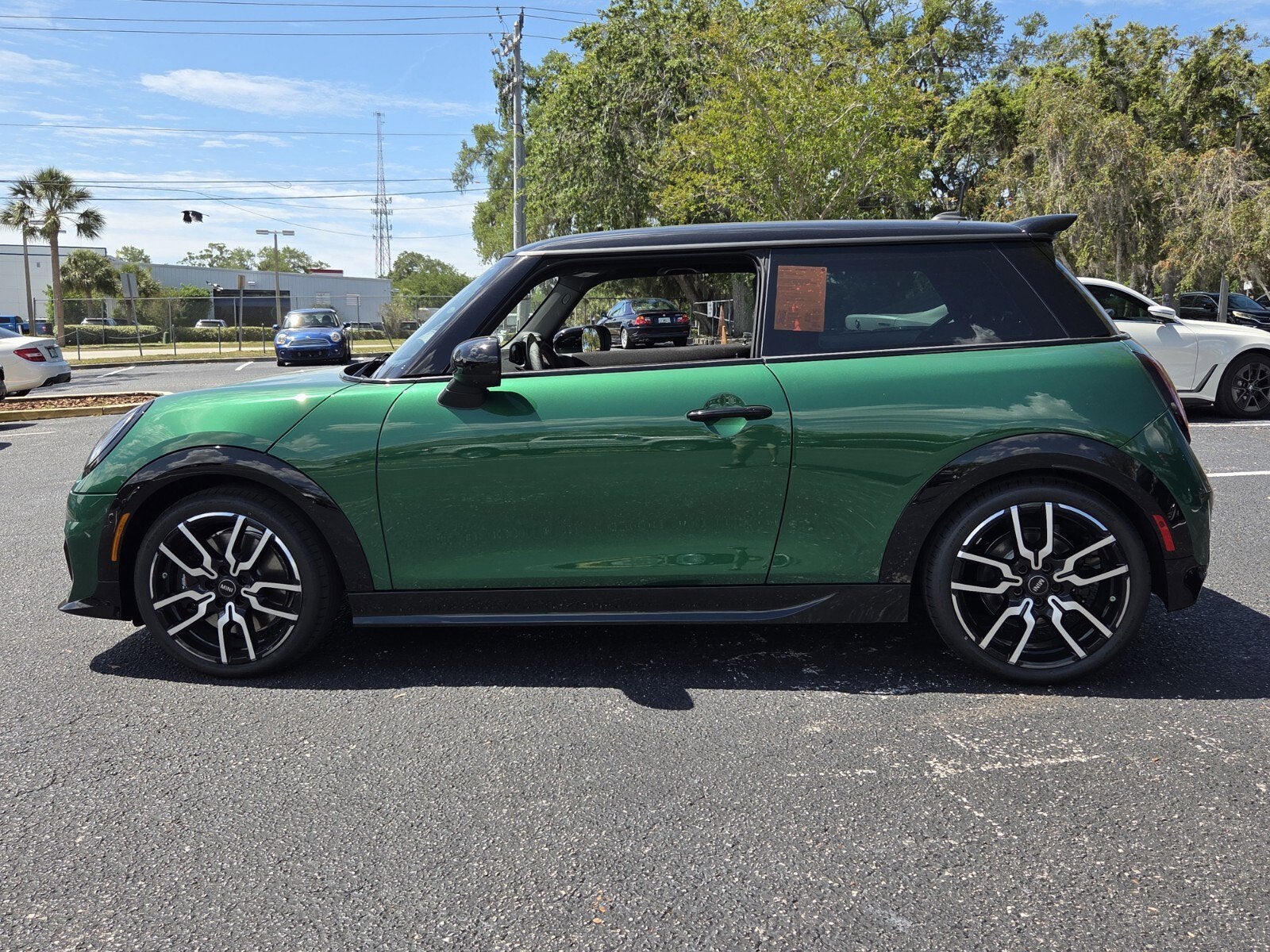 2026 MINI 2 DOOR ICONIC