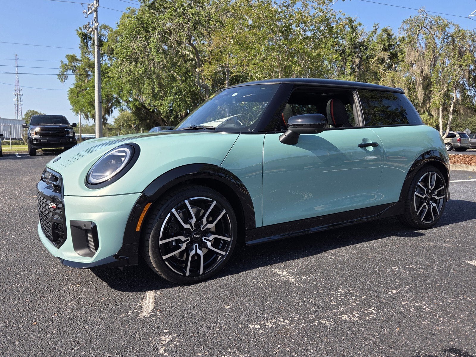 2026 MINI 2 DOOR ICONIC