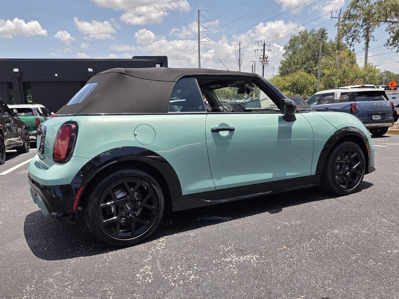 2026 MINI CONVERTIBLE ICONIC