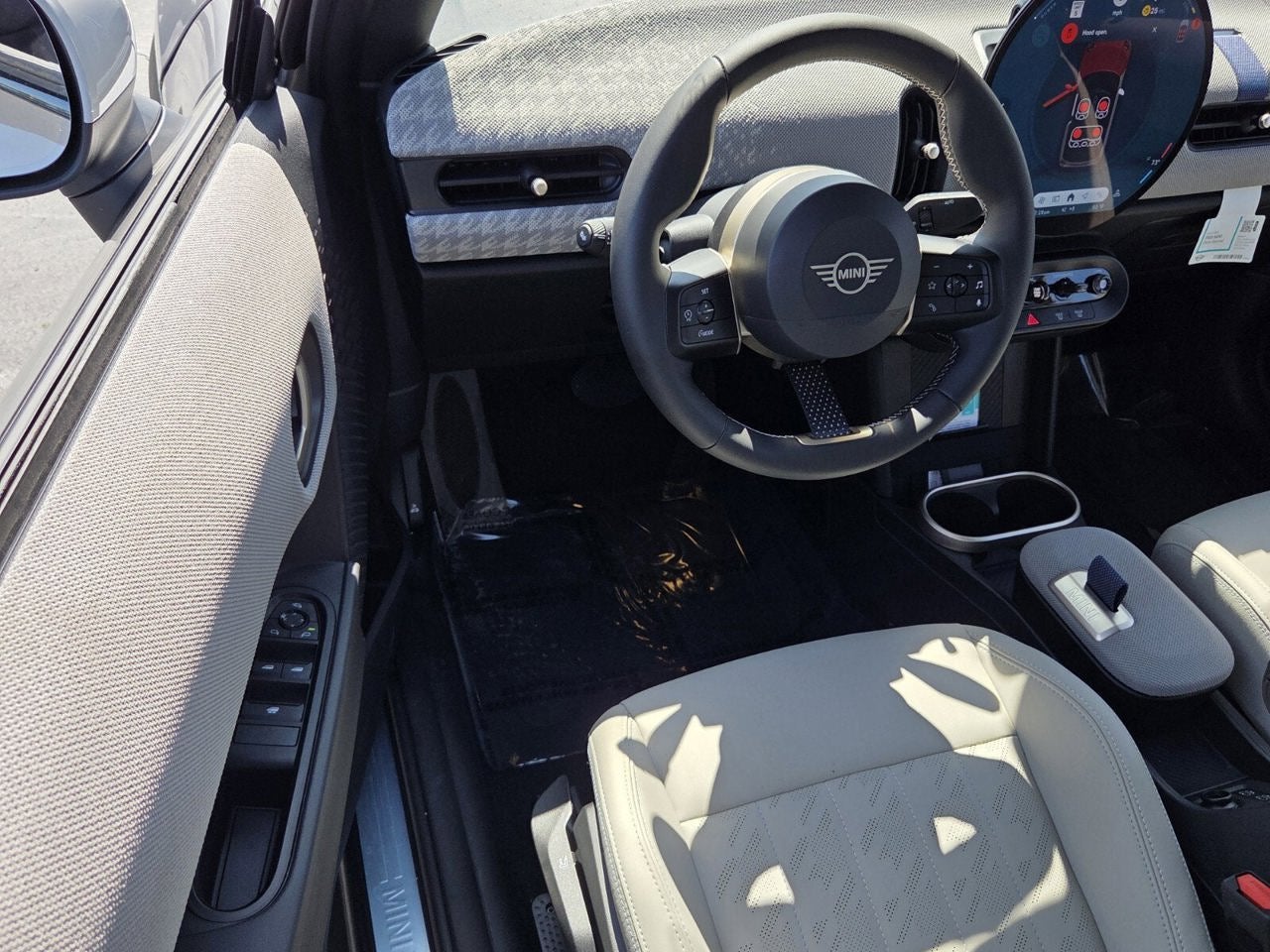 2026 MINI CONVERTIBLE SIGNATURE PLUS