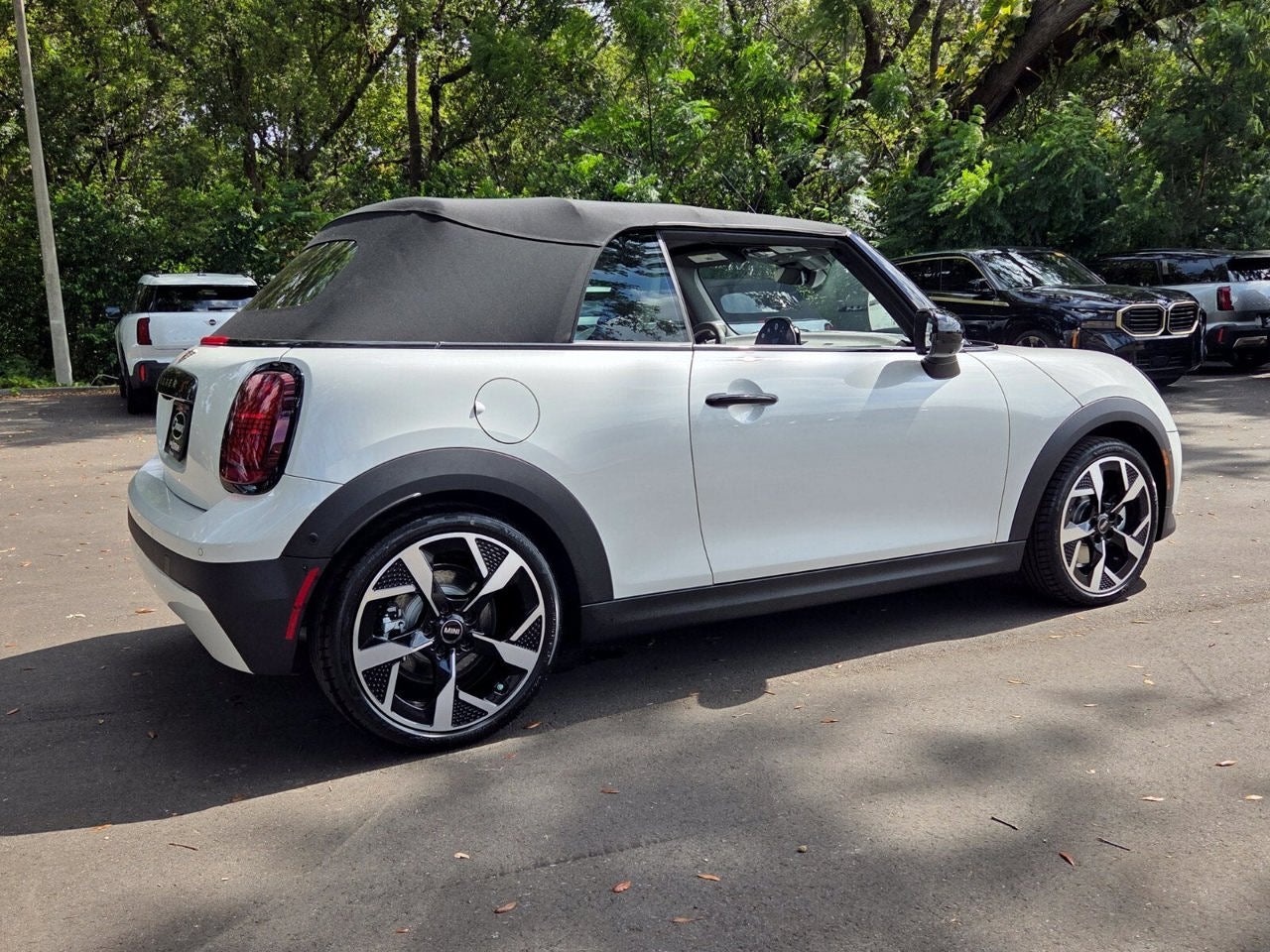 2026 MINI CONVERTIBLE ICONIC