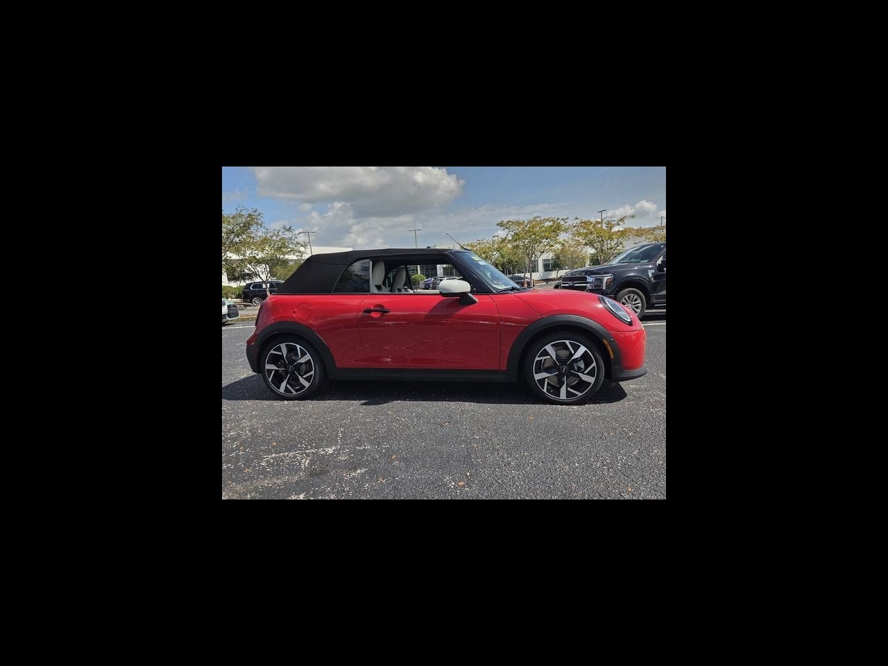 2026 MINI CONVERTIBLE SIGNATURE PLUS