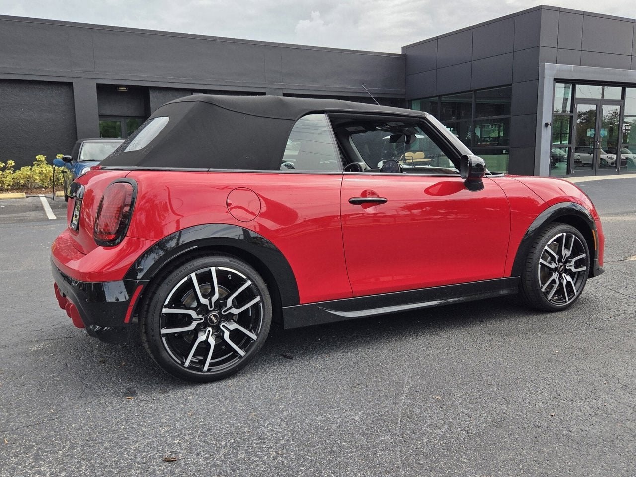 2026 MINI CONVERTIBLE ICONIC