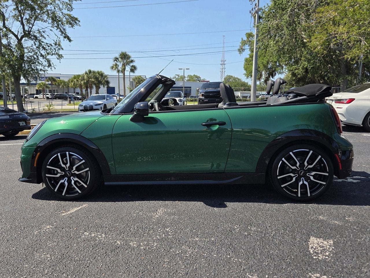 2026 MINI CONVERTIBLE ICONIC