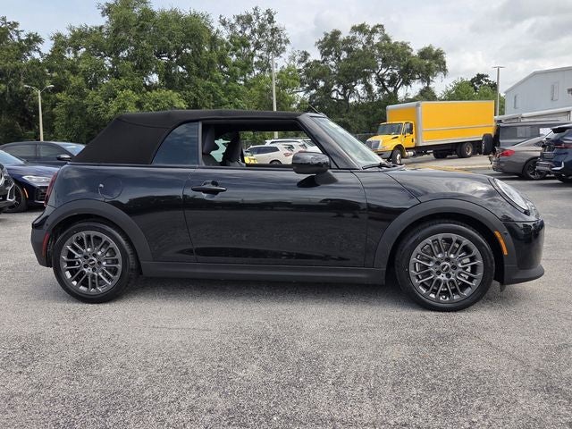 2026 MINI CONVERTIBLE SIGNATURE PLUS