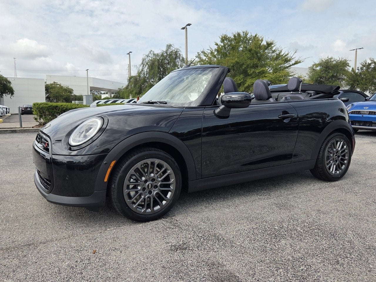 2026 MINI CONVERTIBLE SIGNATURE PLUS