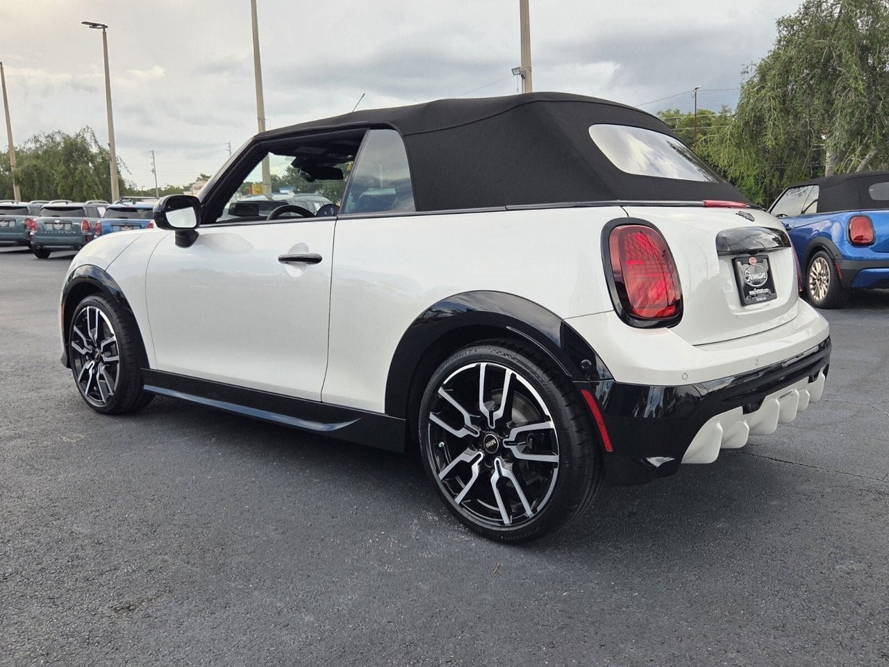 2026 MINI CONVERTIBLE ICONIC