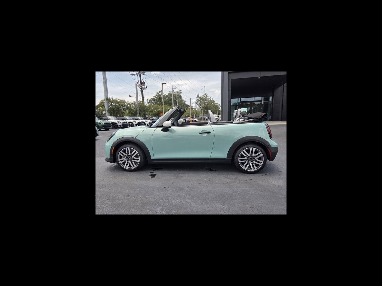 2026 MINI CONVERTIBLE SIGNATURE PLUS