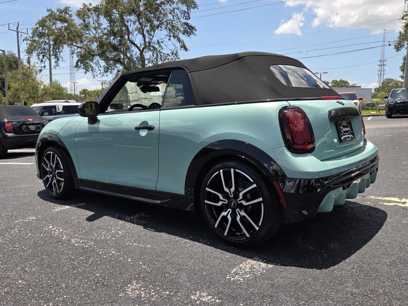 2026 MINI CONVERTIBLE ICONIC