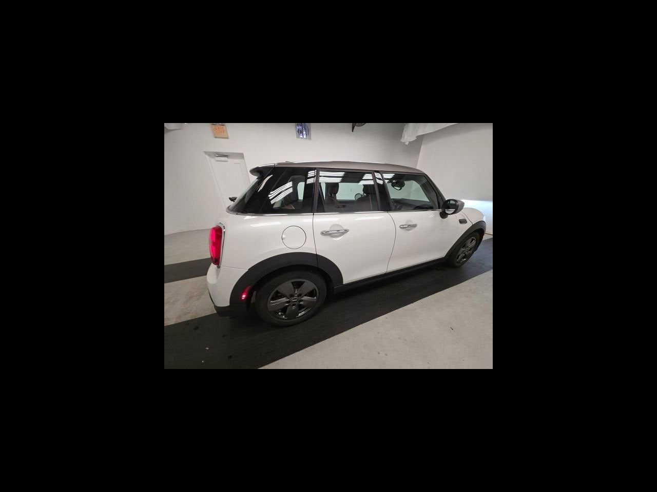 2023 MINI HARDTOP 4 DOOR Cooper