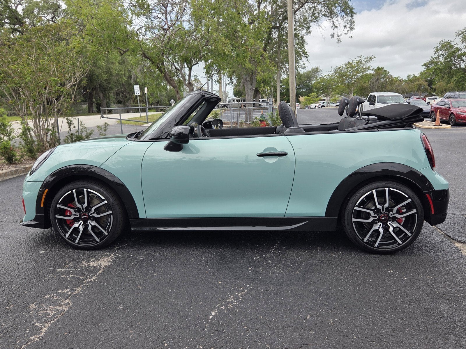 2026 MINI CONVERTIBLE ICONIC