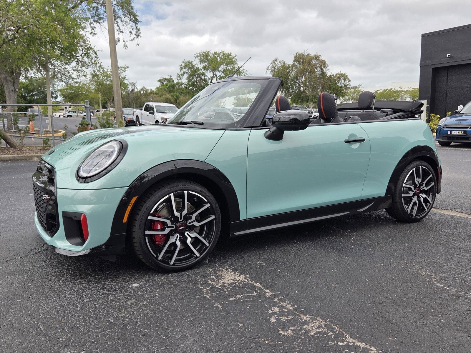 2026 MINI CONVERTIBLE ICONIC