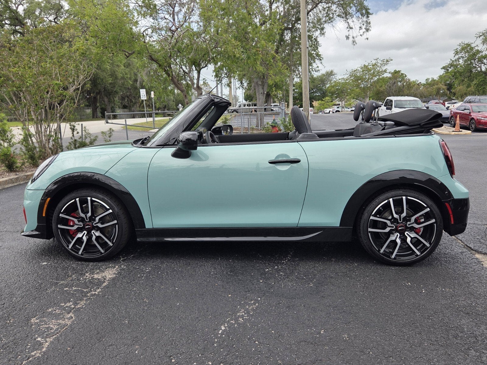 2026 MINI CONVERTIBLE ICONIC