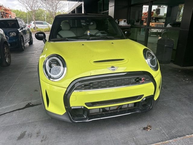 2024 MINI CONVERTIBLE SIGNATURE