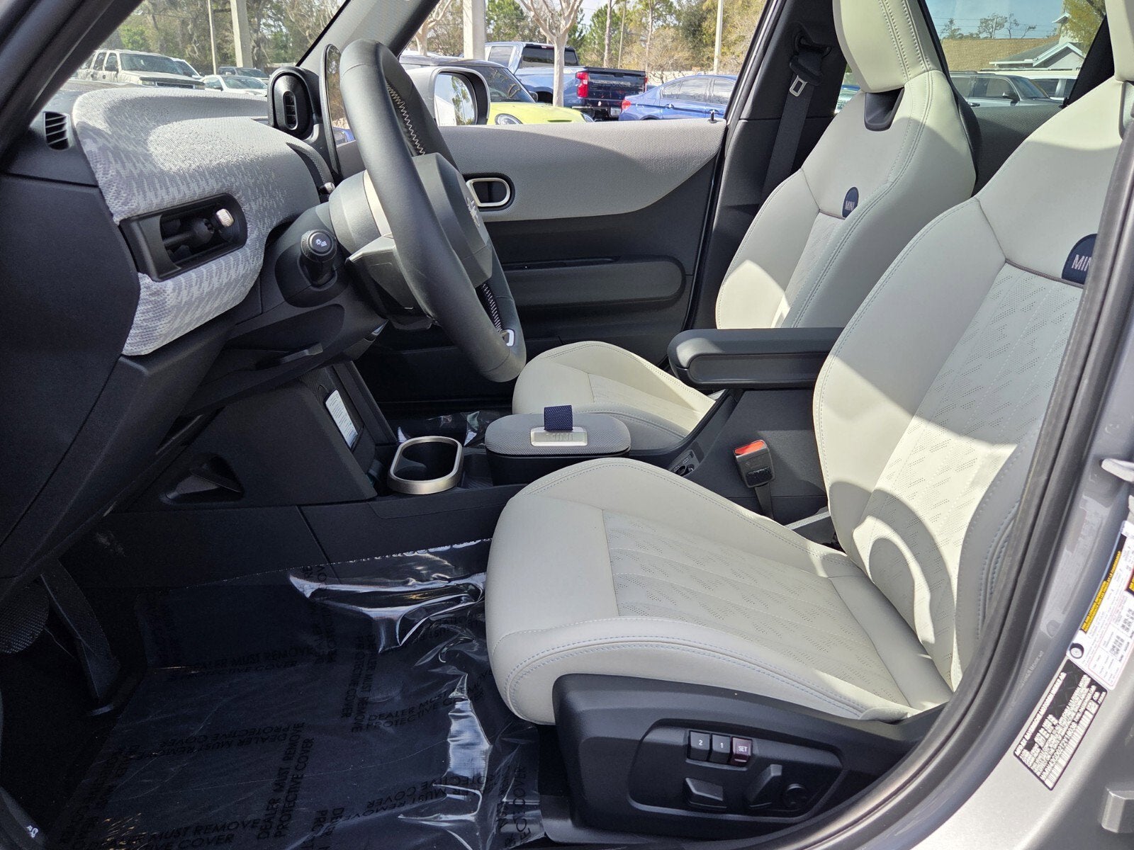 2026 MINI 4 DOOR SIGNATURE PLUS