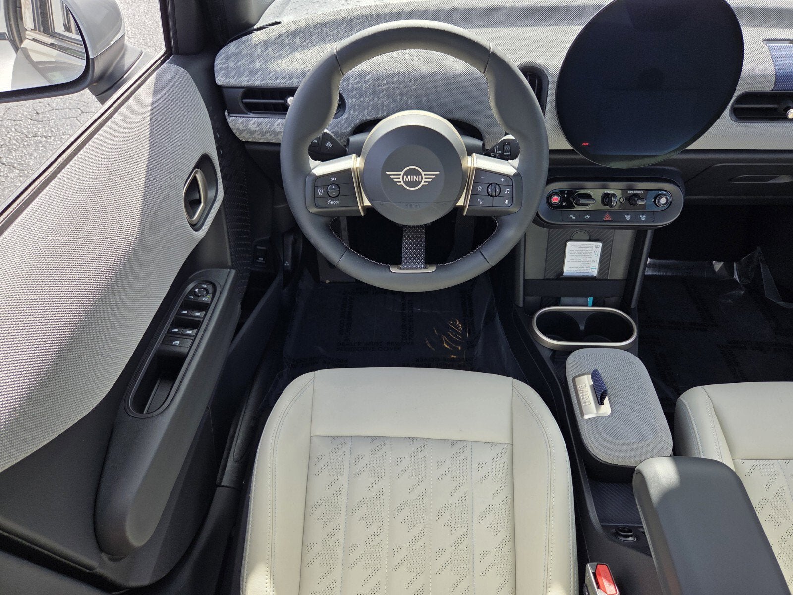 2026 MINI 4 DOOR SIGNATURE PLUS