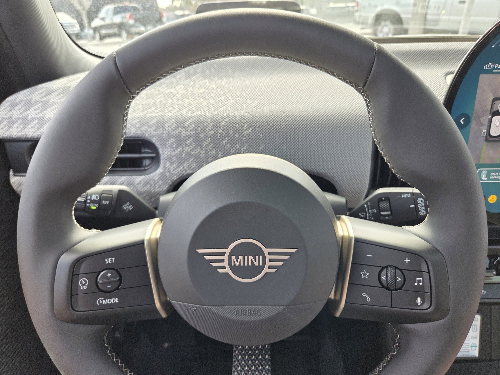 2026 MINI 4 DOOR SIGNATURE PLUS