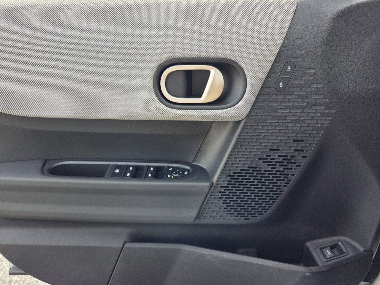 2026 MINI 4 DOOR SIGNATURE PLUS