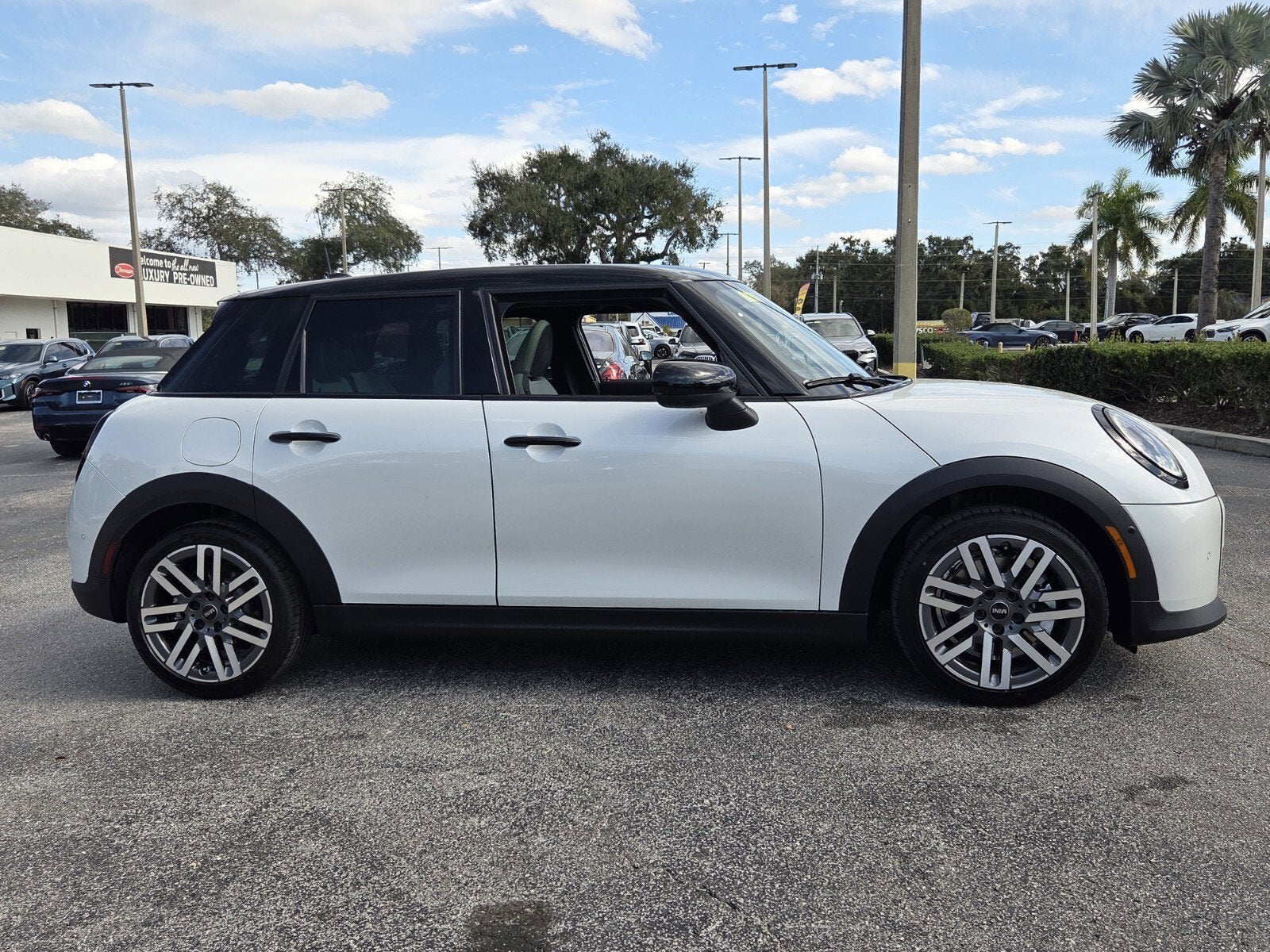 2026 MINI Hardtop 4 Door Cooper