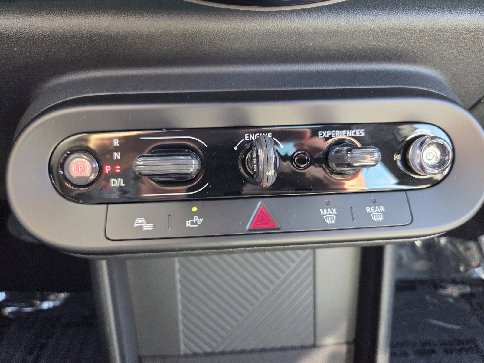 2026 MINI Hardtop 4 Door Cooper Oxford Edition