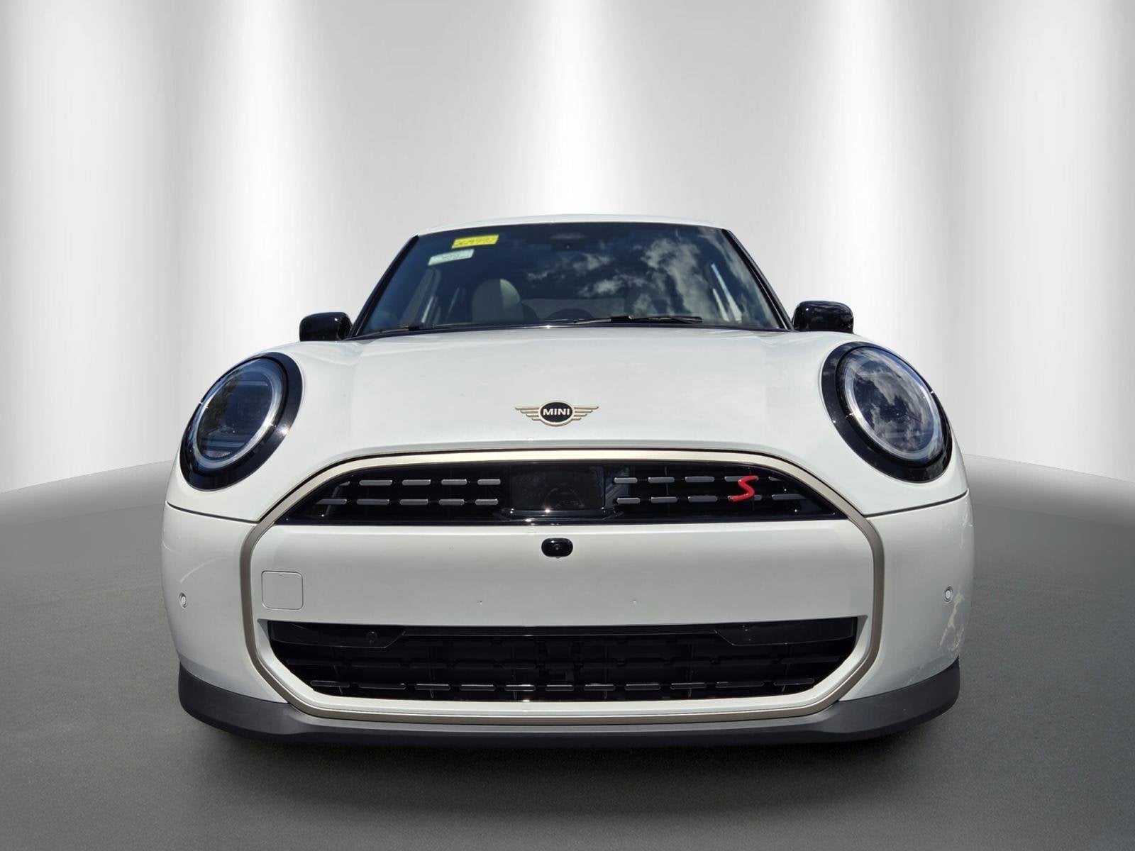 2026 MINI 4 DOOR ICONIC