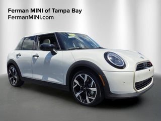2026 MINI 4 DOOR ICONIC
