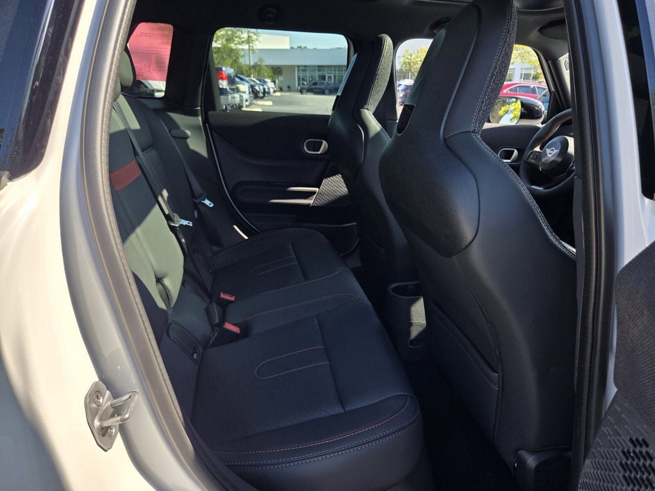 2026 MINI 4 DOOR ICONIC