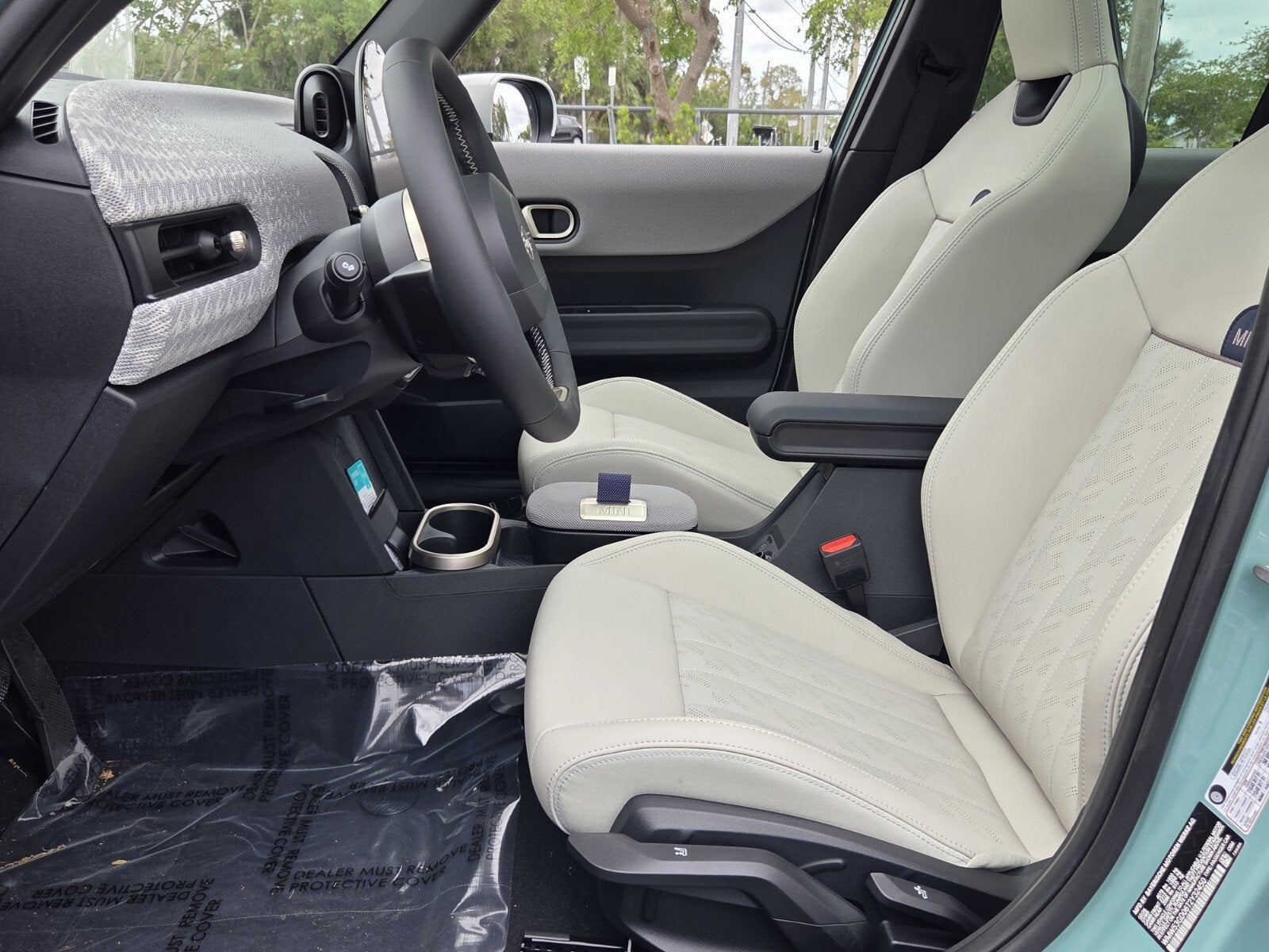 2026 MINI 4 DOOR SIGNATURE PLUS