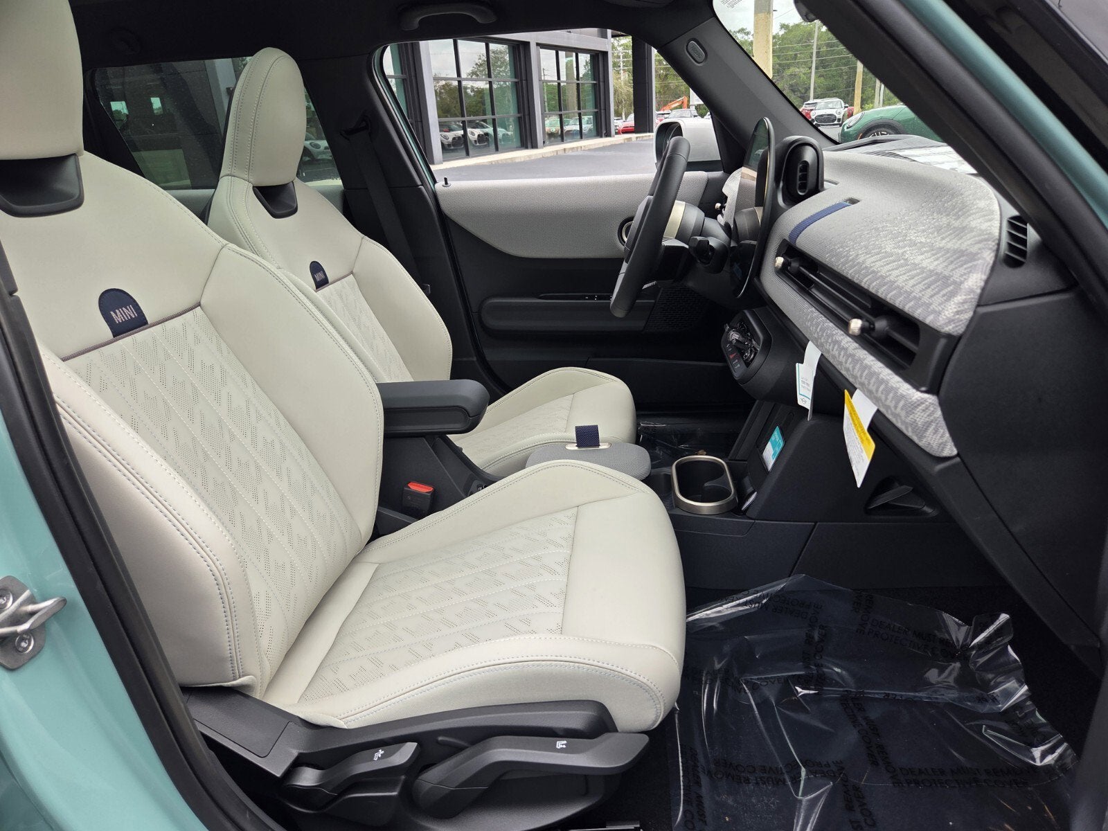 2026 MINI 4 DOOR SIGNATURE PLUS