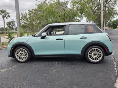 2026 MINI 4 DOOR SIGNATURE PLUS