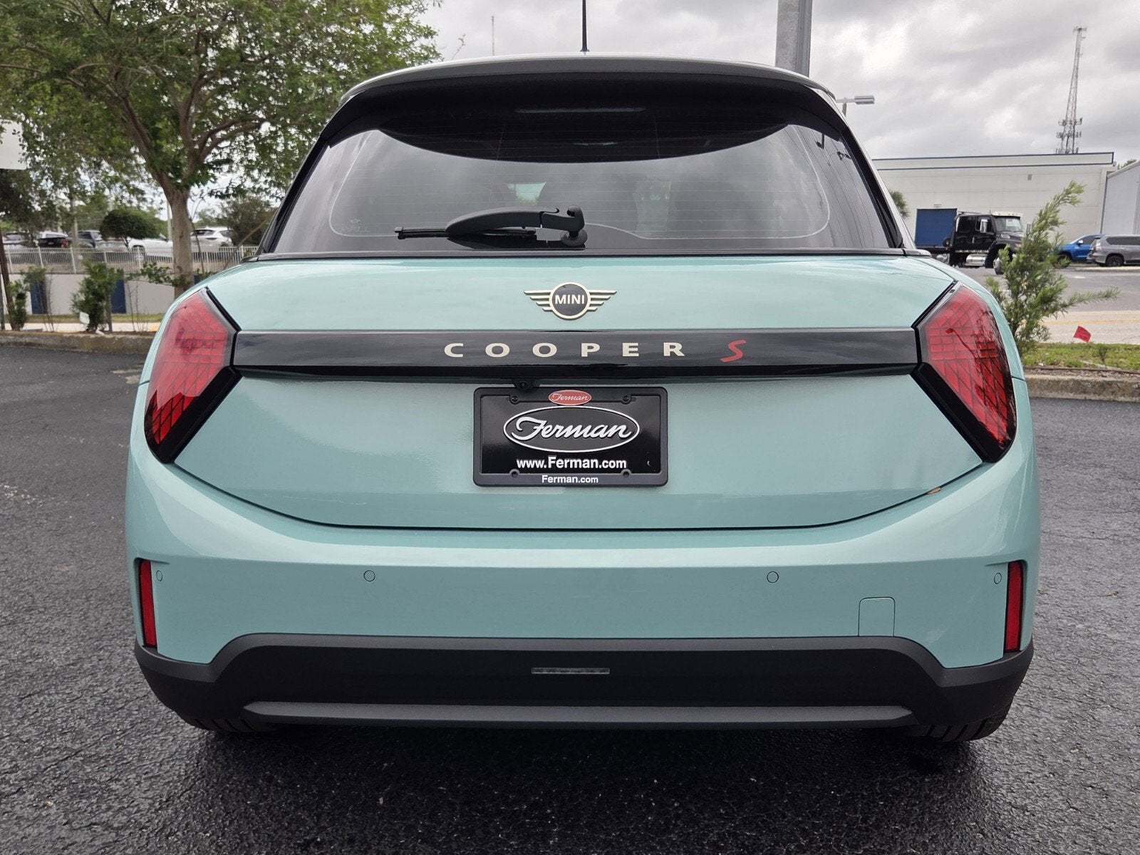 2026 MINI 4 DOOR SIGNATURE PLUS