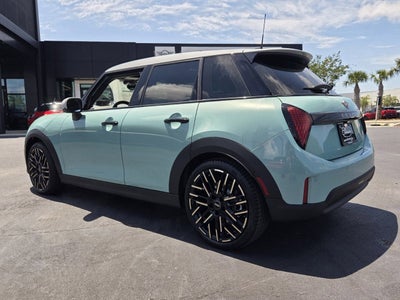 2026 MINI 4 DOOR ICONIC