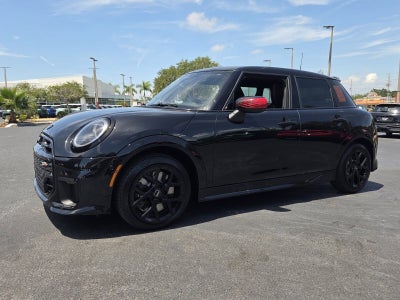 2026 MINI 4 DOOR ICONIC