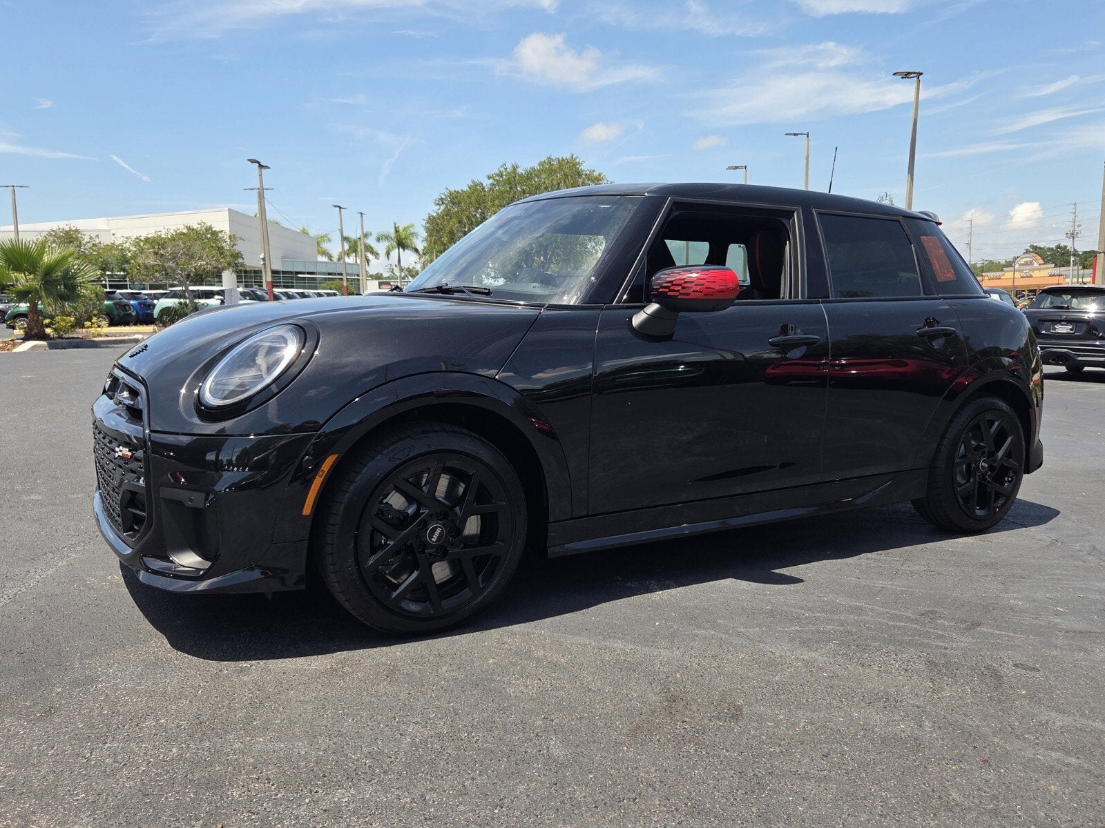 2026 MINI 4 DOOR ICONIC