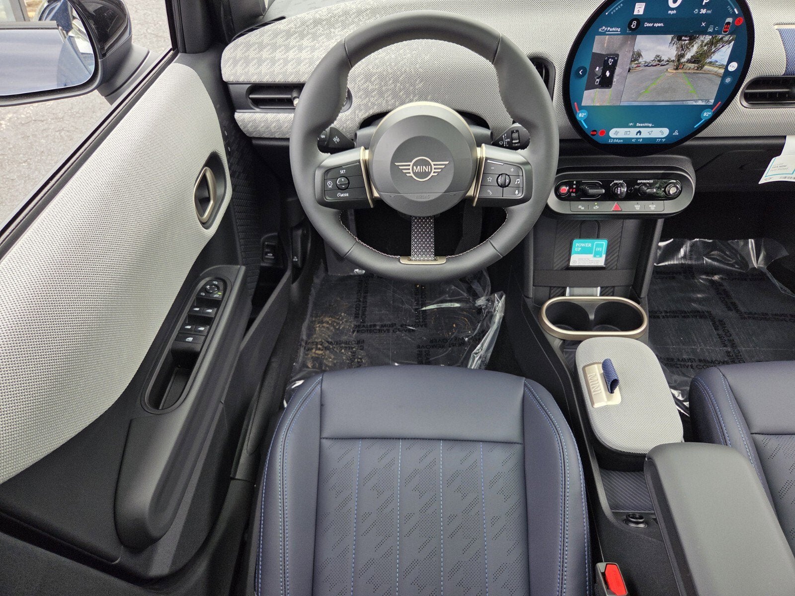 2026 MINI 4 DOOR ICONIC