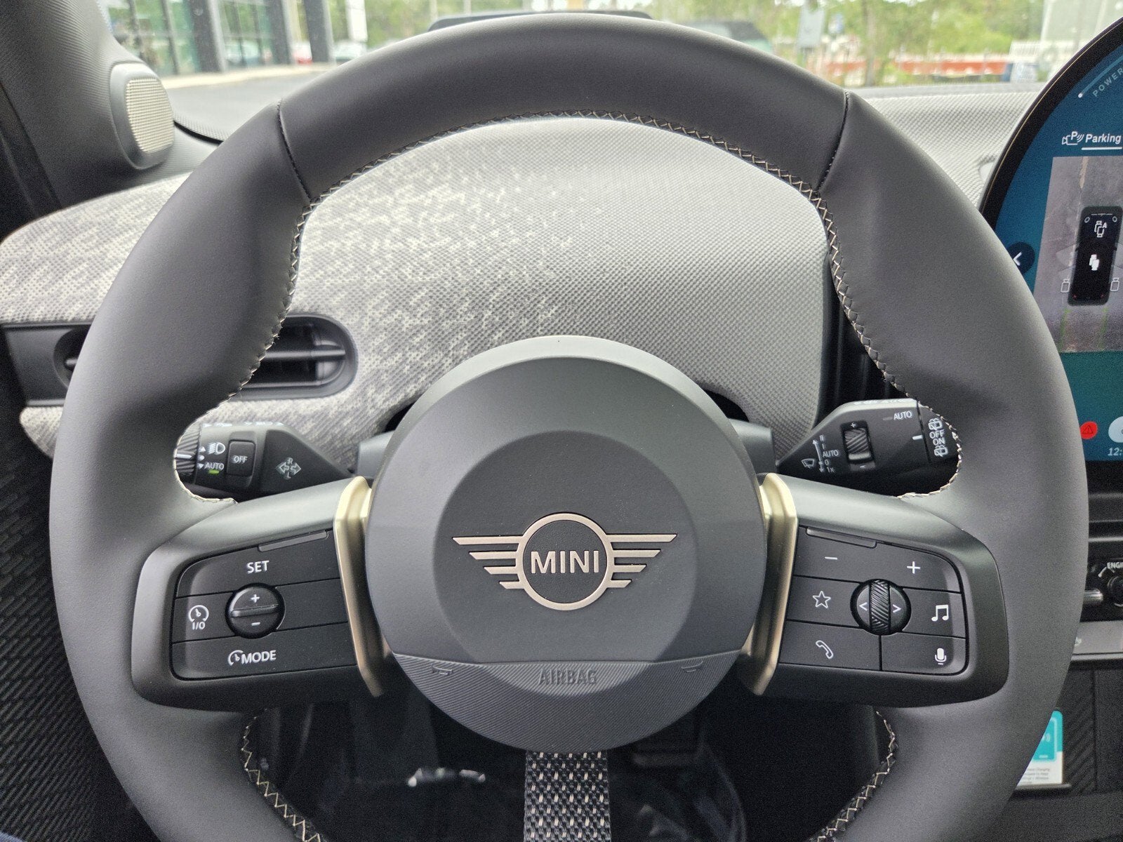 2026 MINI 4 DOOR ICONIC