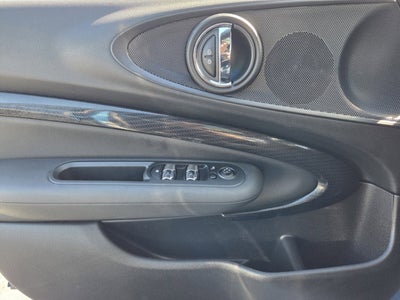 2022 MINI CLUBMAN SIGNATURE