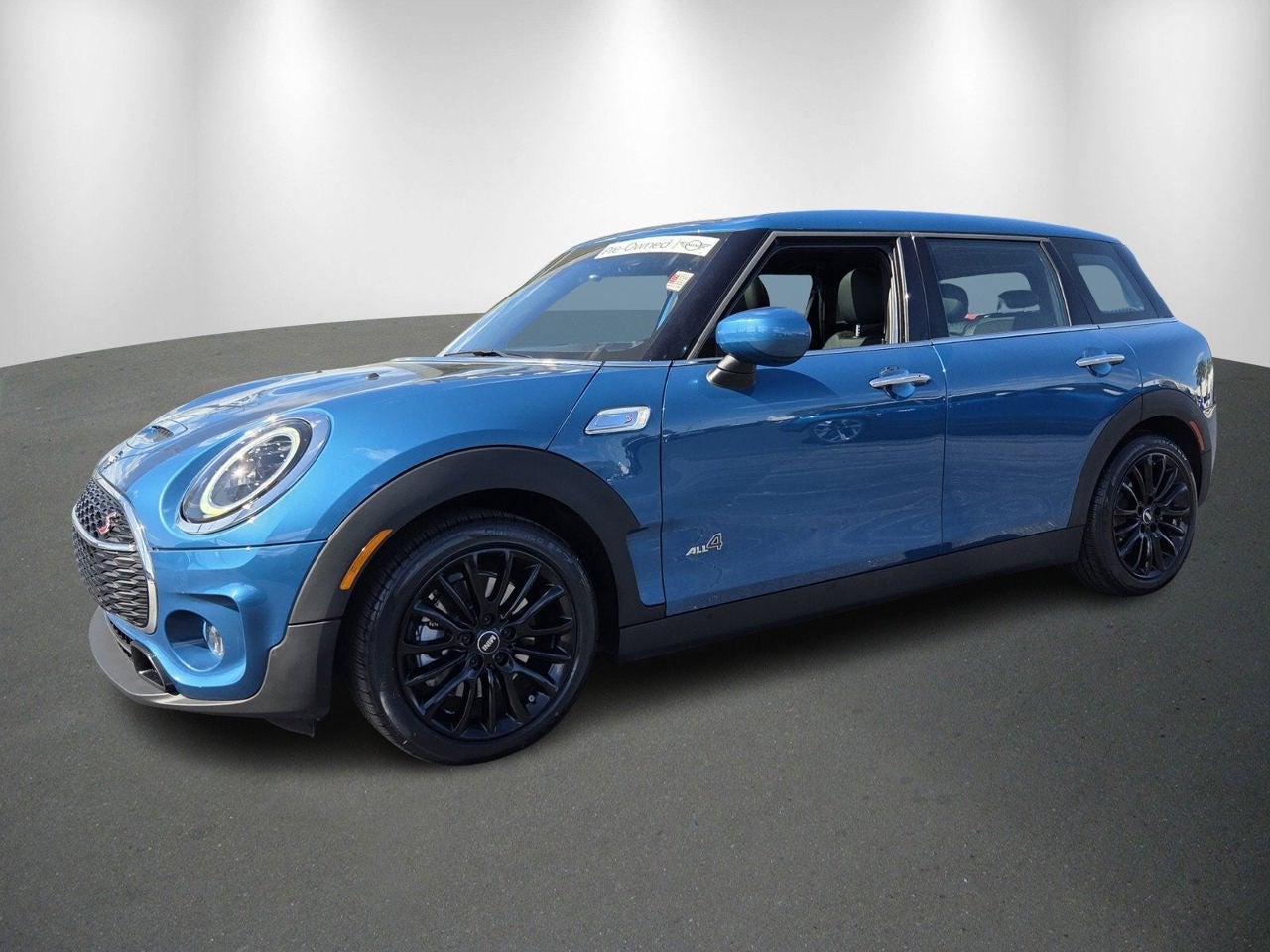 2022 MINI CLUBMAN SIGNATURE