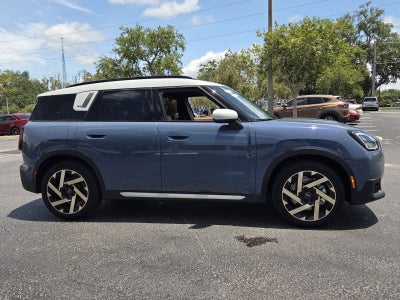 2027 MINI COUNTRYMAN ICONIC