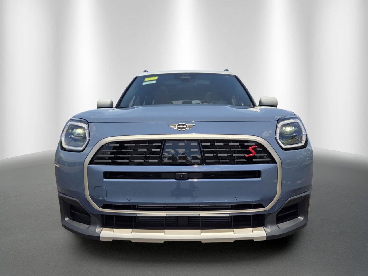 2027 MINI COUNTRYMAN ICONIC
