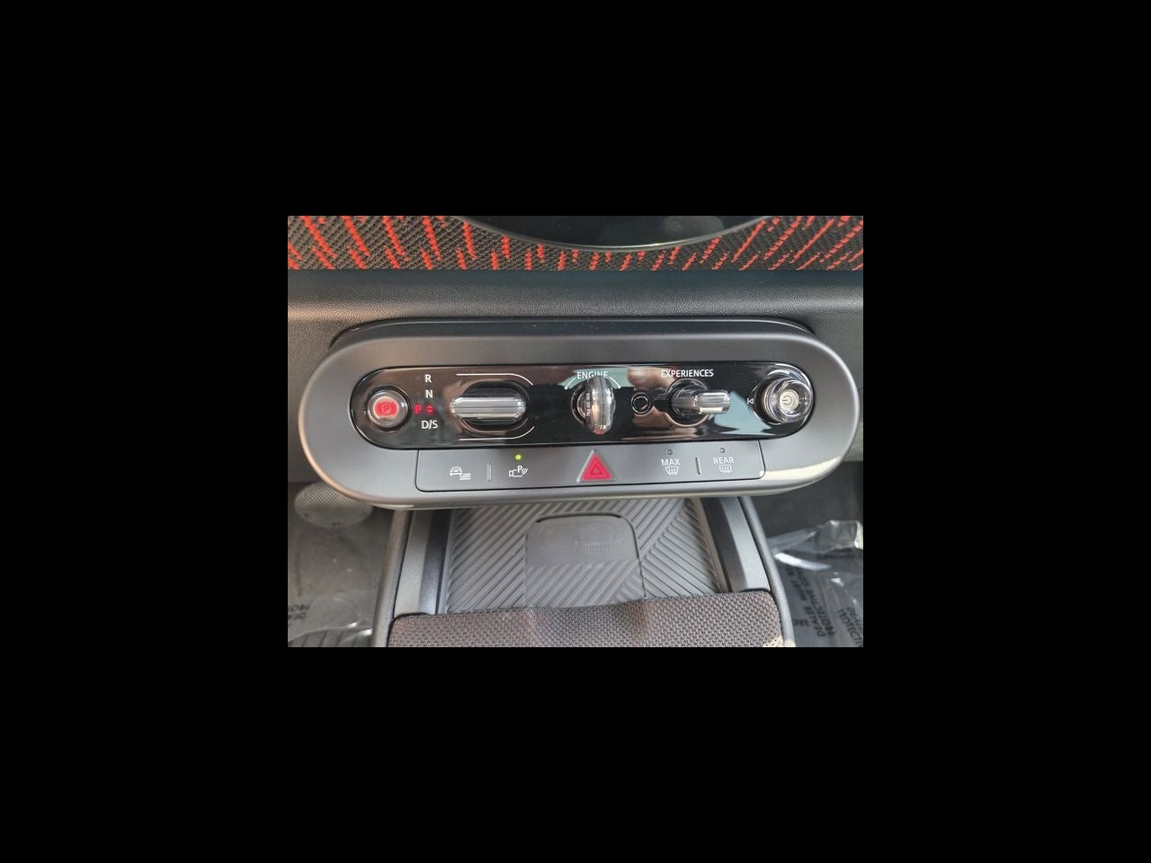 2027 MINI COUNTRYMAN ICONIC